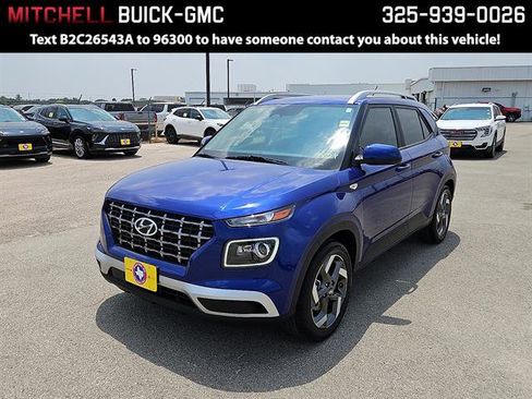 Used 2024 Hyundai Venue Limited FWD image 1