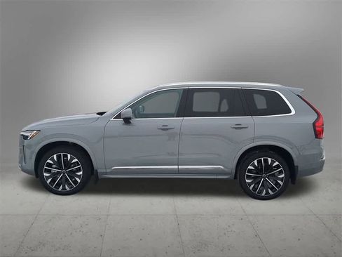 Certified 2026 Volvo XC90 B6 Plus w/ Protection Package Premier image 3