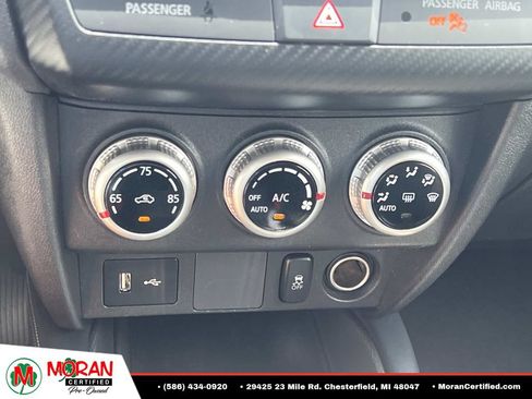 Used 2025 Mitsubishi Outlander Sport AWD image 21