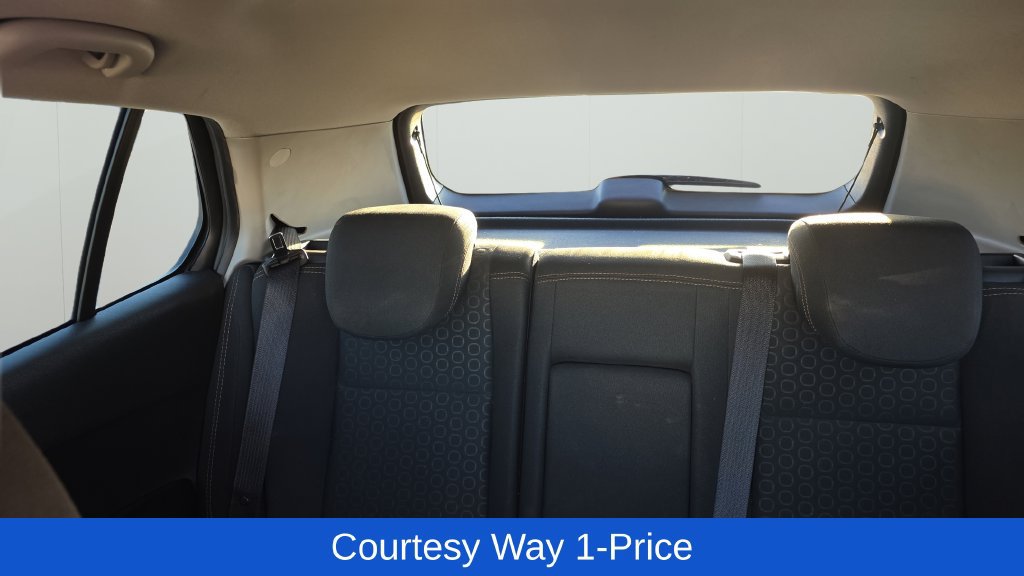Used 2018 Chevrolet Trax LS w/ LPO, Cargo Package FWD image 11