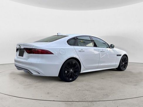 New 2024 Jaguar XF R-Dynamic SE image 6