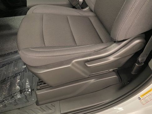 New 2026 Chevrolet Silverado 1500 W/T w/ WT Safety Package image 13