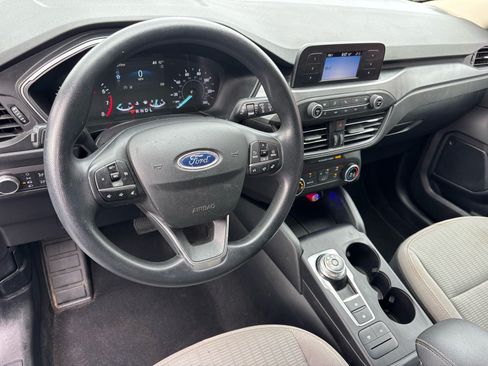 Used 2020 Ford Escape S FWD image 10
