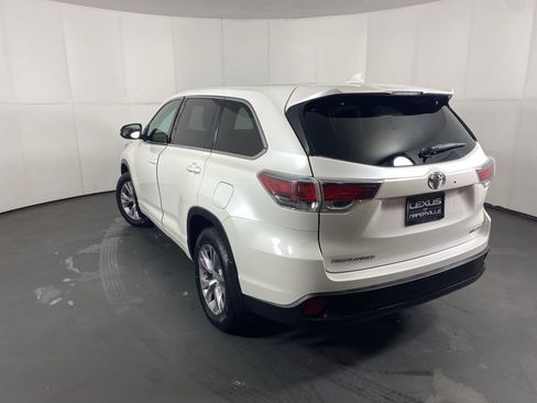 Used 2015 Toyota Highlander Plus image 10