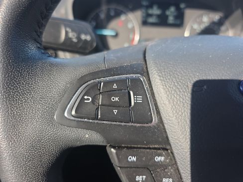 Certified 2019 Ford EcoSport SE image 32