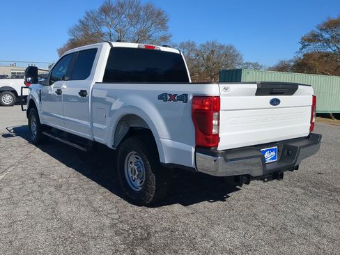 Certified 2022 Ford F250 XL w/ Power Equipment Group image 5
