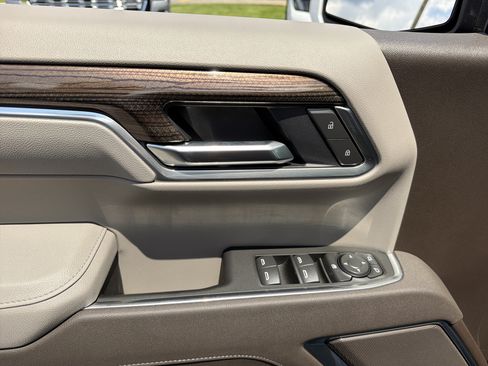 New 2026 Chevrolet Silverado 1500 RST AWD/4WD image 16