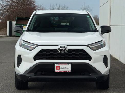 Used 2025 Toyota RAV4 LE image 5