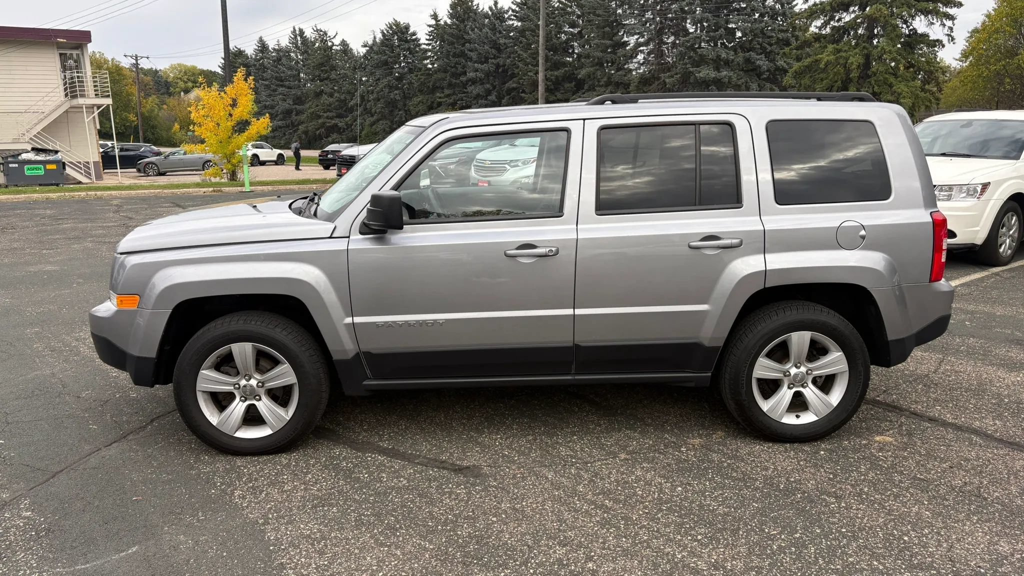 Used 2015 Jeep Patriot Sport w/ Power Value Group AWD/4WD image 7