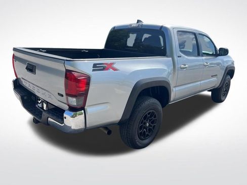 Used 2023 Toyota Tacoma SR5 RWD image 5