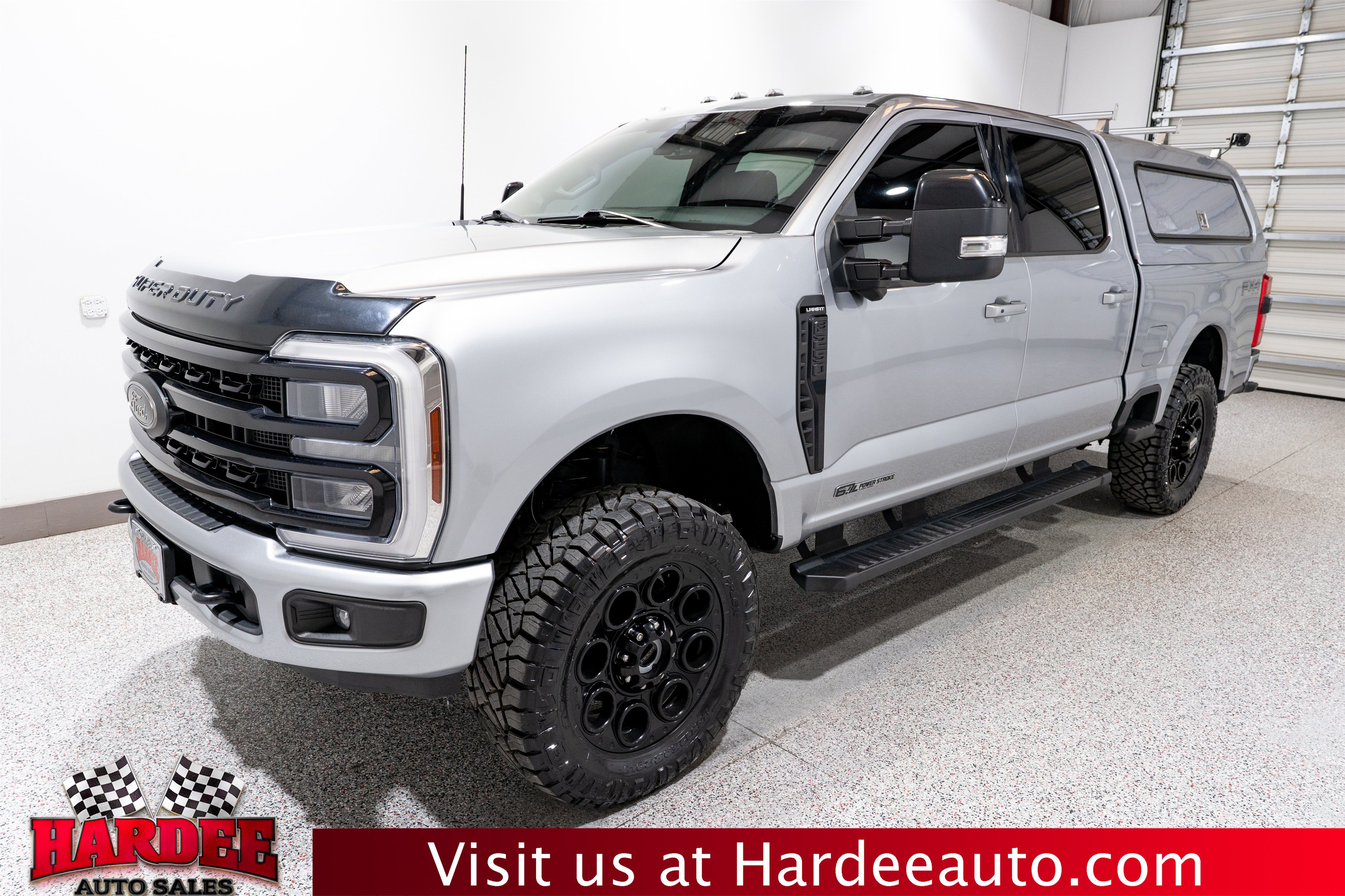 Used 2024 Ford F250 Lariat w/ Black Appearance Package AWD/4WD image 2