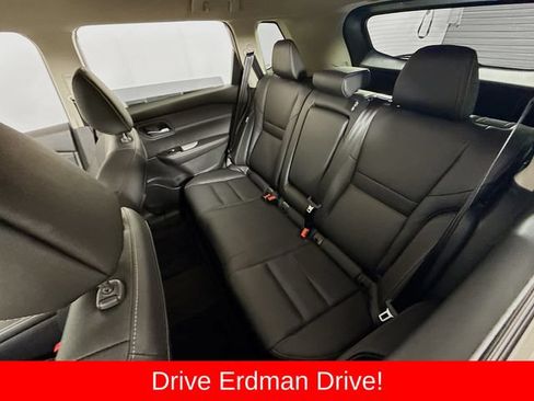 Used 2025 Nissan Rogue SL FWD image 8