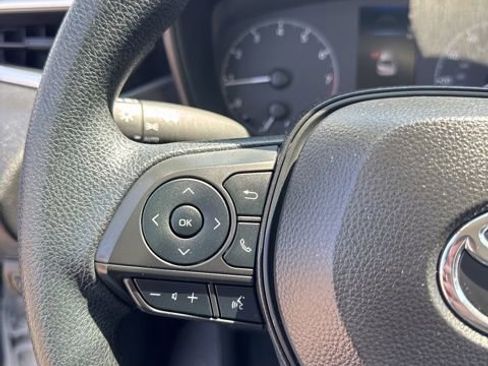 Used 2024 Toyota Corolla LE FWD image 26