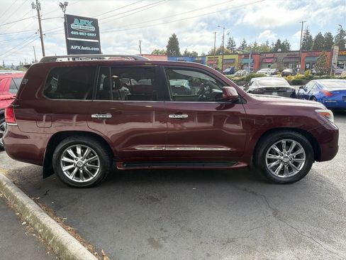 Used 2010 Lexus LX 570 4WD image 8
