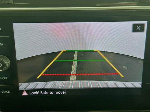 Used 2024 Volkswagen Tiguan Wolfsburg Edition image 23