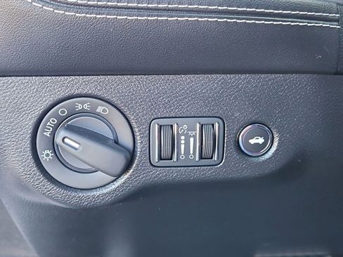 Used 2023 Dodge Challenger SRT Hellcat image 16