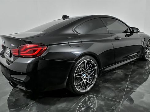 Used 2020 BMW M4 Coupe w/ Executive Package RWD image 10