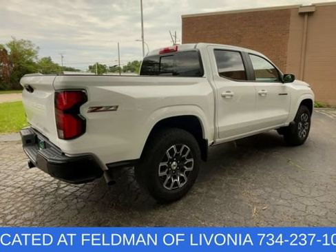Used 2024 Chevrolet Colorado Z71 w/ Z71 Convenience Package 2 AWD/4WD image 8