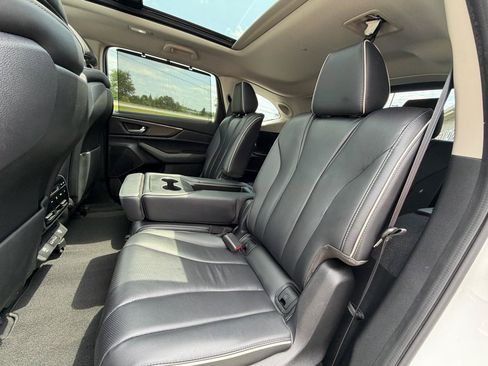 Used 2023 Acura MDX SH-AWD w/ Advance Package image 25