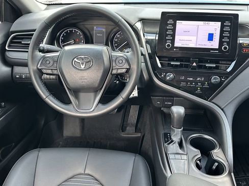 Used 2024 Toyota Camry SE FWD image 10
