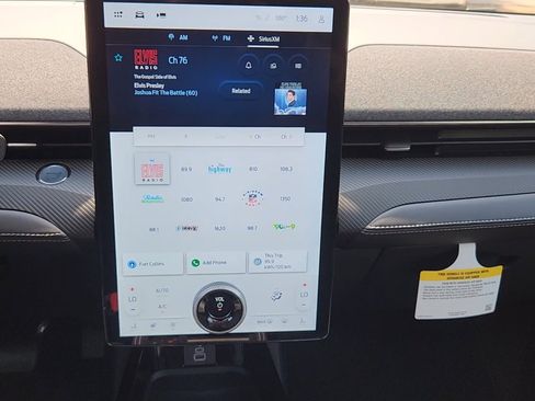 New 2025 Ford F350 Lariat w/ FX4 Off-Road Package image 21