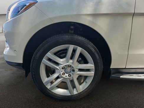 Used 2015 Mercedes-Benz ML 350 4MATIC image 34