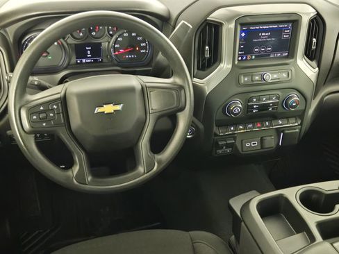 Used 2024 Chevrolet Silverado 2500 Custom w/ Custom Value Package AWD/4WD image 29