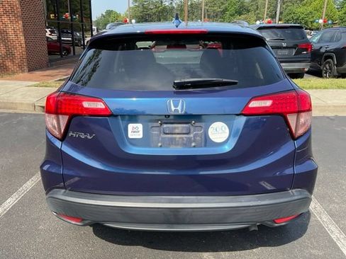 Certified 2017 Honda HR-V EX-L image 4