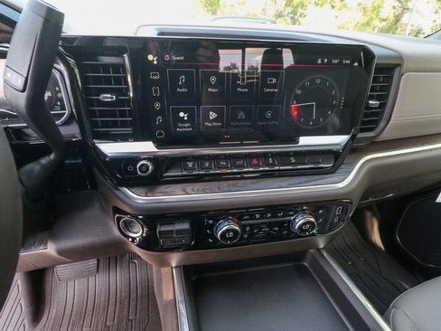 New 2025 GMC Sierra 2500 SLT w/ SLT Premium Package AWD/4WD image 19