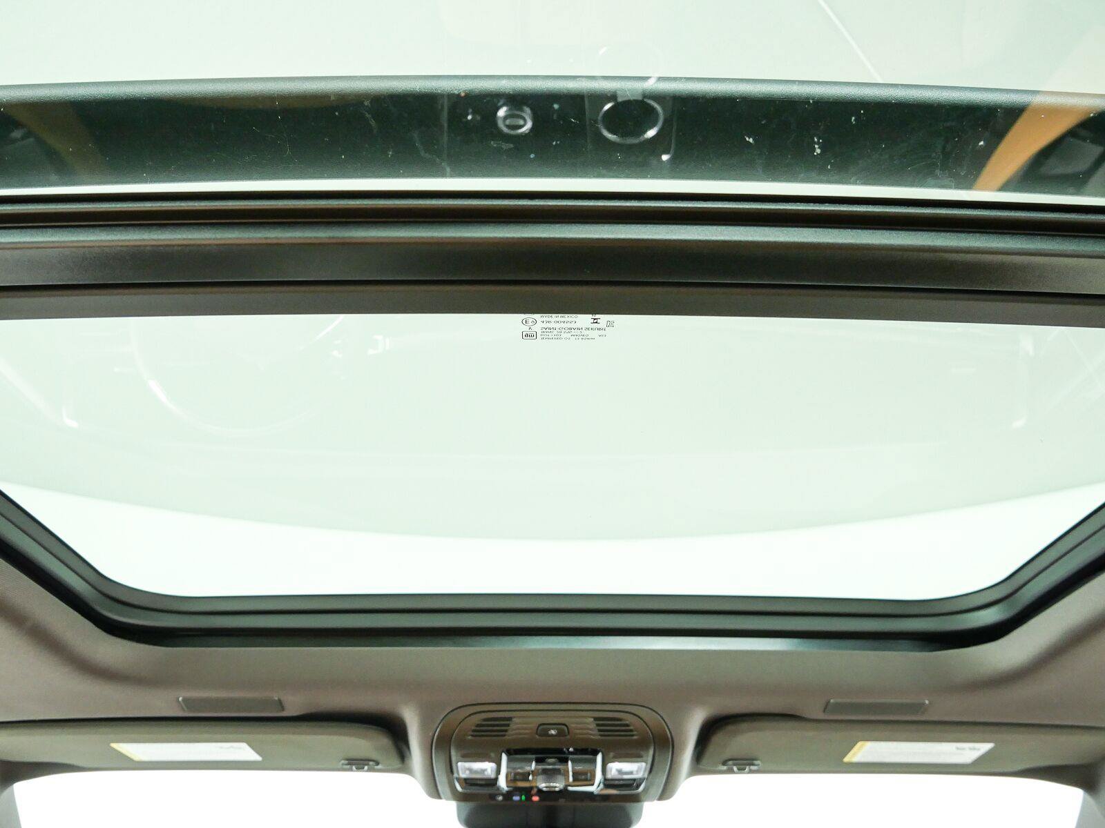 Used 2025 Cadillac Escalade Premium Luxury w/ LPO, Radiant Package RWD image 22