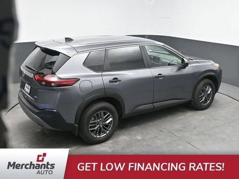 Used 2023 Nissan Rogue S AWD/4WD image 26