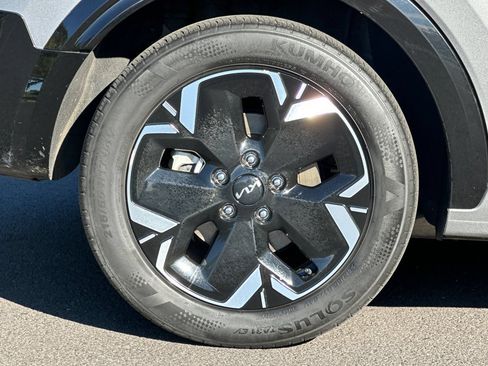 Used 2024 Kia Niro Wind FWD image 27