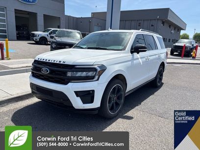 Used 2023 Ford Expedition Limited