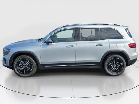 Used 2026 Mercedes-Benz GLB 250 image 9