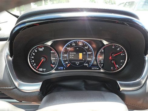 Used 2023 Chevrolet Traverse High Country image 21