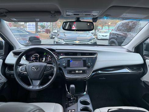 Used 2013 Toyota Avalon XLE Premium image 27