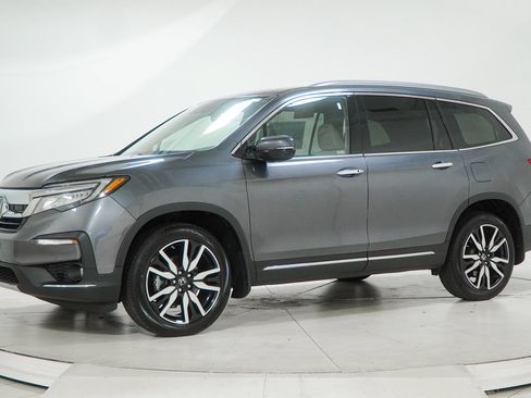 Used 2021 Honda Pilot Touring image 5