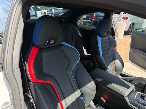 Used 2025 BMW M2 w/ Lighting Package RWD image 38