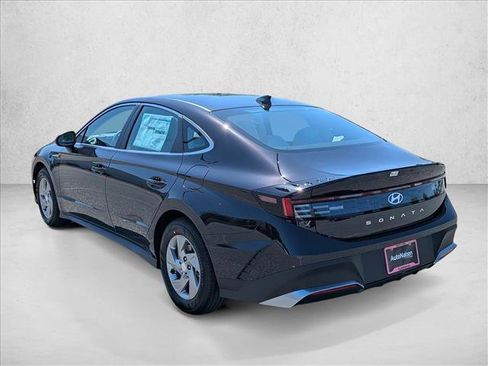 New 2026 Hyundai Sonata SE FWD image 7