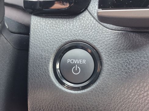 Used 2026 Toyota Camry XSE FWD image 33