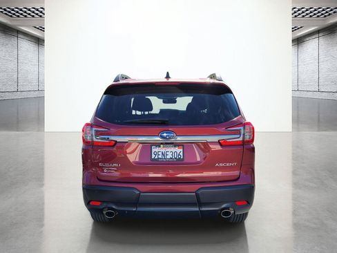 Certified 2023 Subaru Ascent Premium w/ Convenience Package AWD/4WD image 8