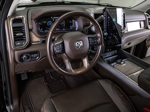 Used 2026 RAM 2500 Limited AWD/4WD image 25