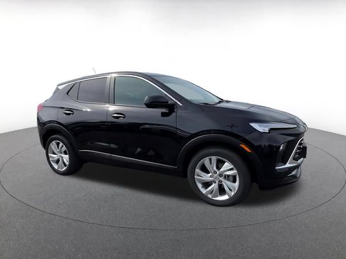 Used 2025 Buick Encore GX Preferred FWD image 2