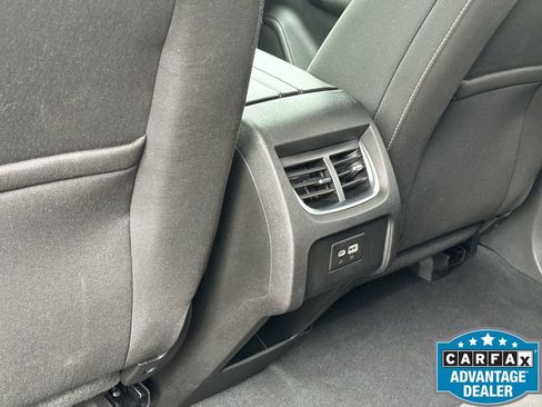 Used 2025 Chevrolet Blazer LT image 28