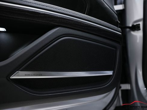 Used 2022 Audi A8 L 3.0T w/ Executive Package image 43