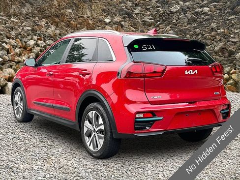 Used 2022 Kia Niro EX w/ Cold Weather Package FWD image 11