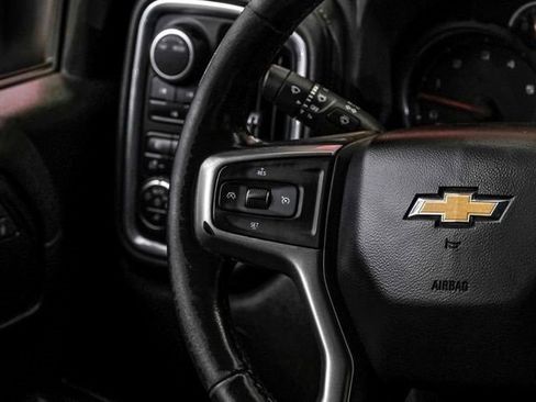 Used 2022 Chevrolet Silverado 3500 LT w/ Convenience Package image 15