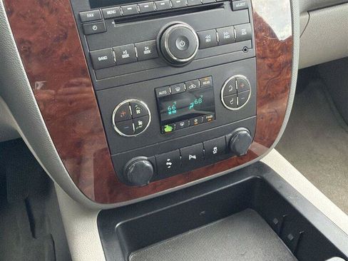 Used 2012 Chevrolet Tahoe LT w/ Luxury Package RWD image 14
