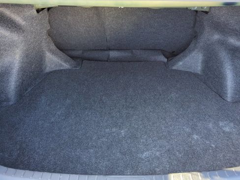 Used 2017 Toyota Corolla SE image 20