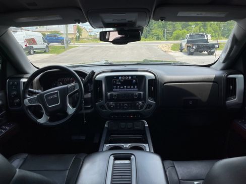 Used 2018 GMC Sierra 1500 SLT AWD/4WD image 15